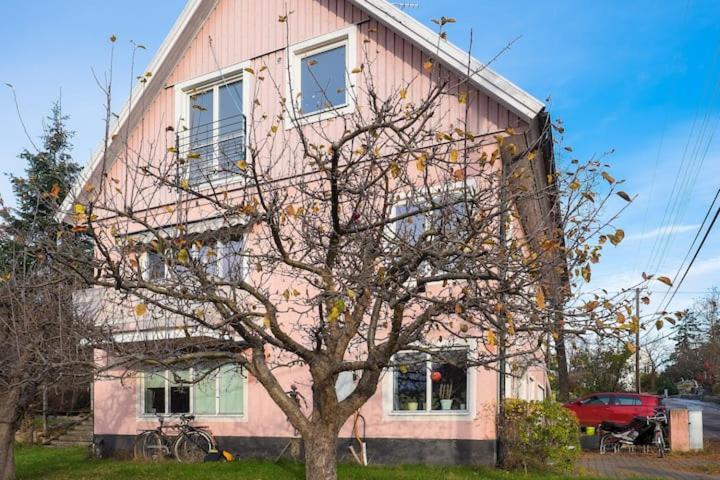 Frühstückspension Pink House Room#1